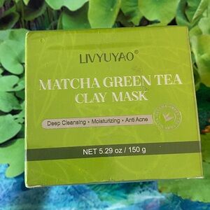NWT LIVYUYA Matcha Green Tea Clay Mask  with Volcanic Mud Deep Cleansing.
